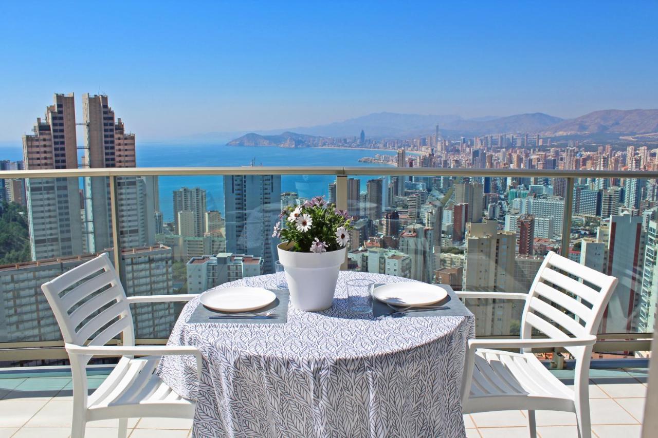Skyline 20 Apartamento De Lujo Con Terraza Privada Y Vistas Al Mar เบนิดอร์ม ภายนอก รูปภาพ